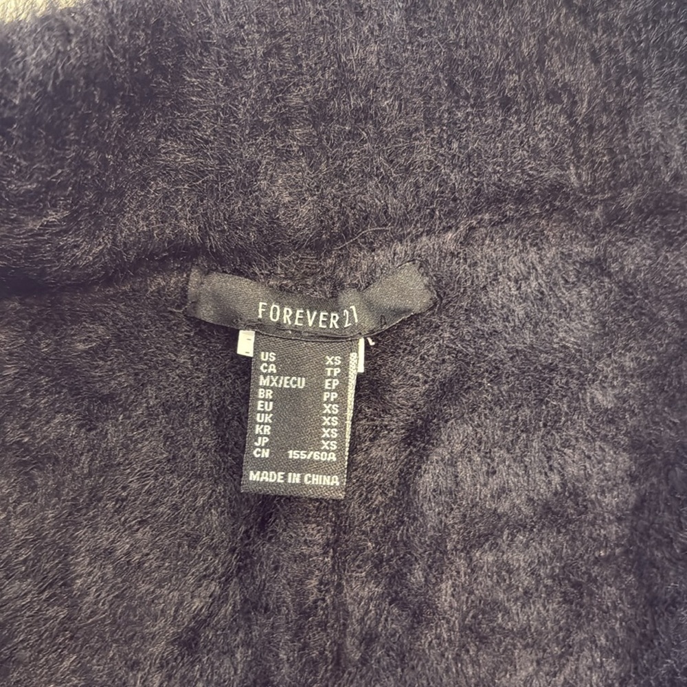 Forever 21 Fuzzy Flair Leg Pajama Pants! NWOT! - Picture 6 of 8